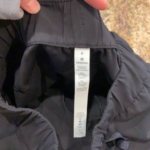 Lululemon joggers in great shape. Very soft flexible material. Like new!